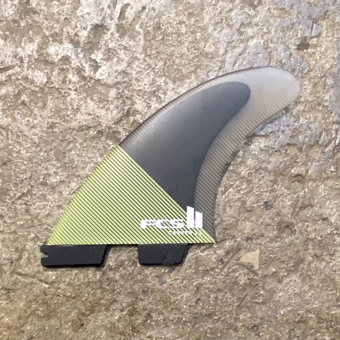 FCS ll   ESSENTIAL SERIES CARVER PC TRI FINS L