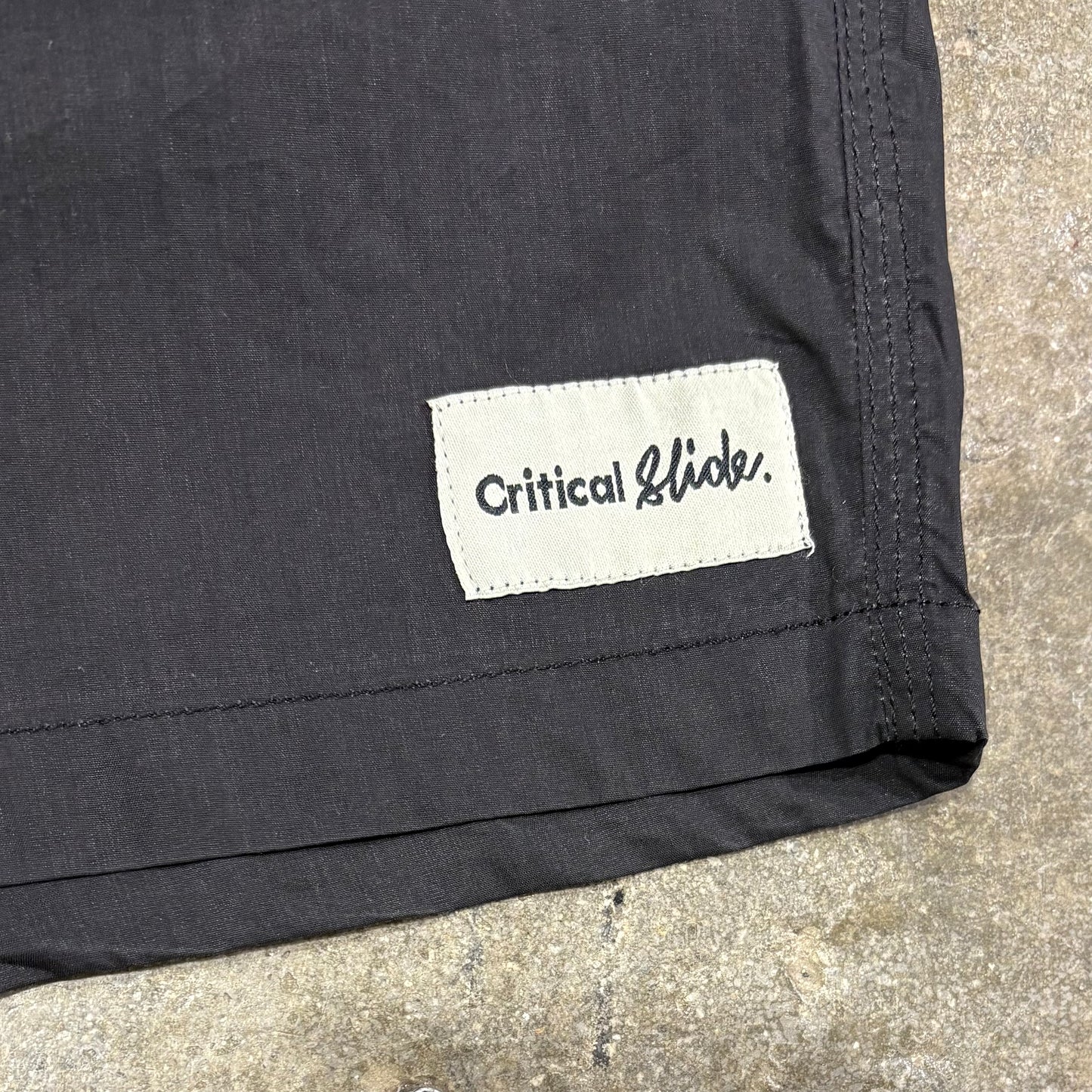 THE CRITICAL SLIDE SOCIETY   TEMPLES 18" BOARDSHORT