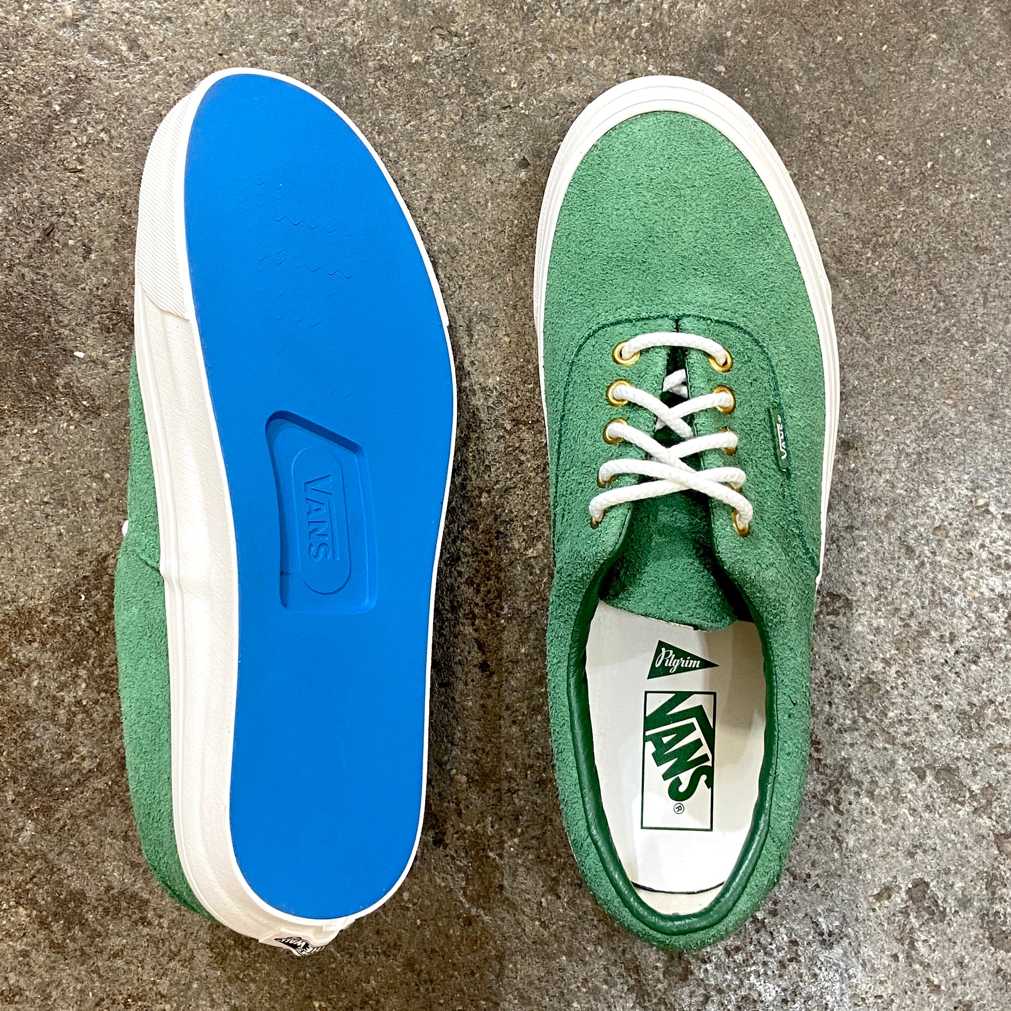 BUY VANS AND INDOSOLE AT KISS SURF IN STORE CAPE TOWN – KEEP IT SIMPLE SURF