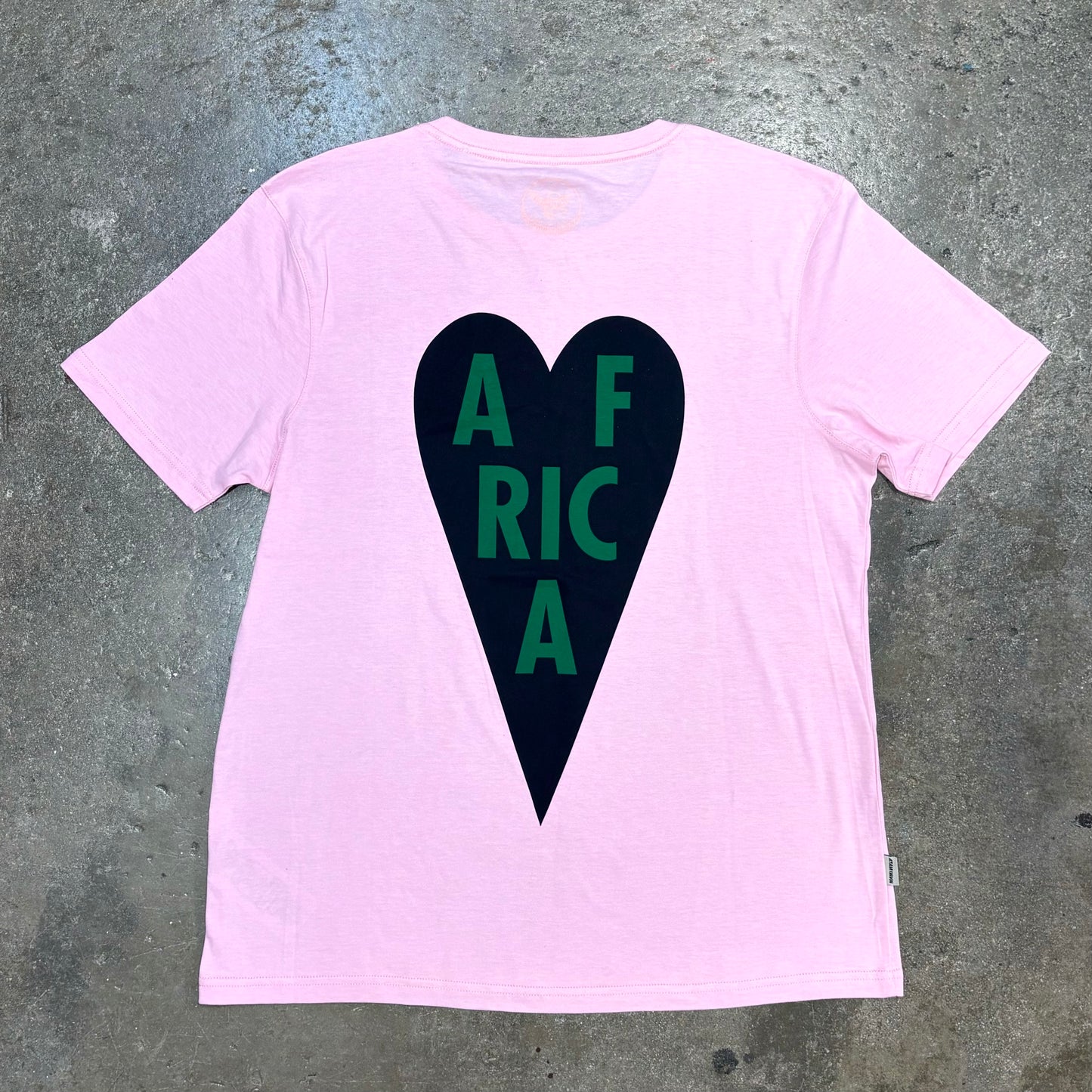 LOVE AFRICA 2.0 TEE - PINK