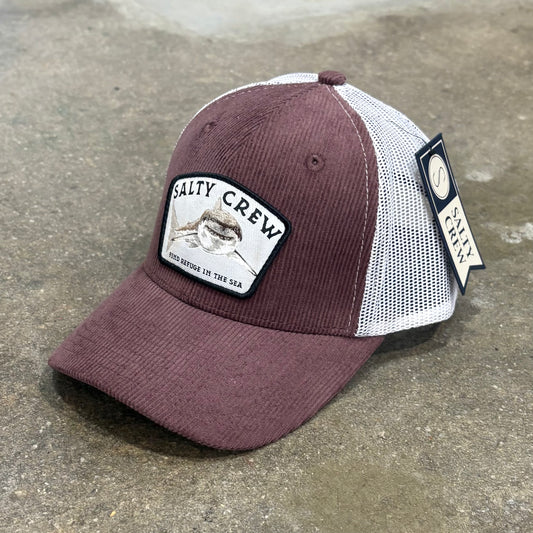 SALTY CREW   LURKING RETRO TRUCKER CAP