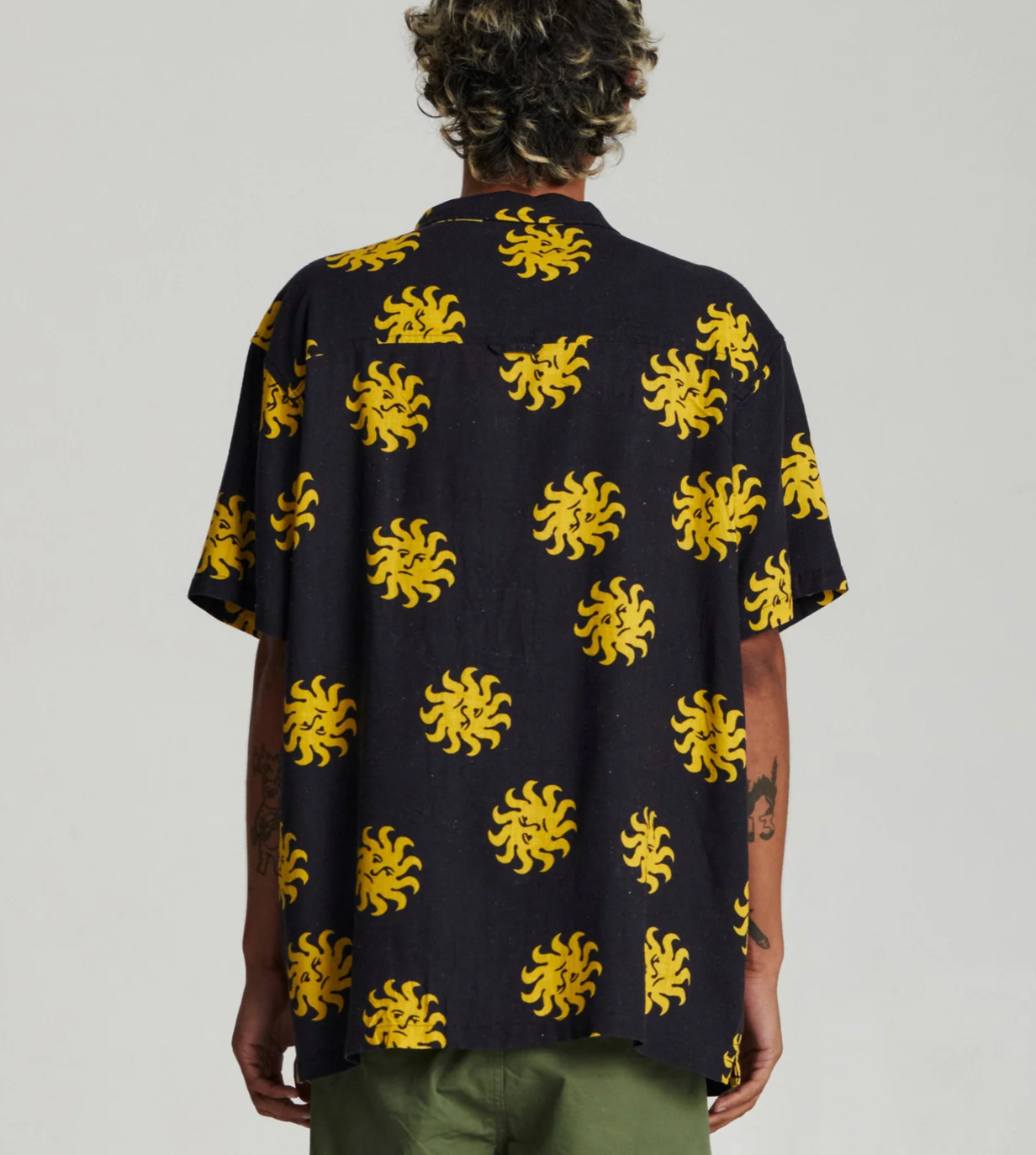 THE CRITICAL SLIDE SOCIETY   MORNING RESORT SHIRT